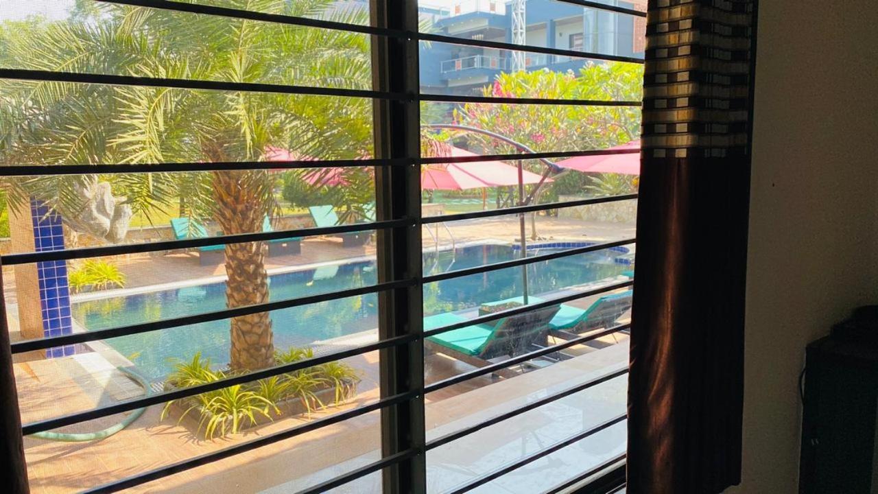 Krishna Riverside Resort Vasad ภายนอก รูปภาพ