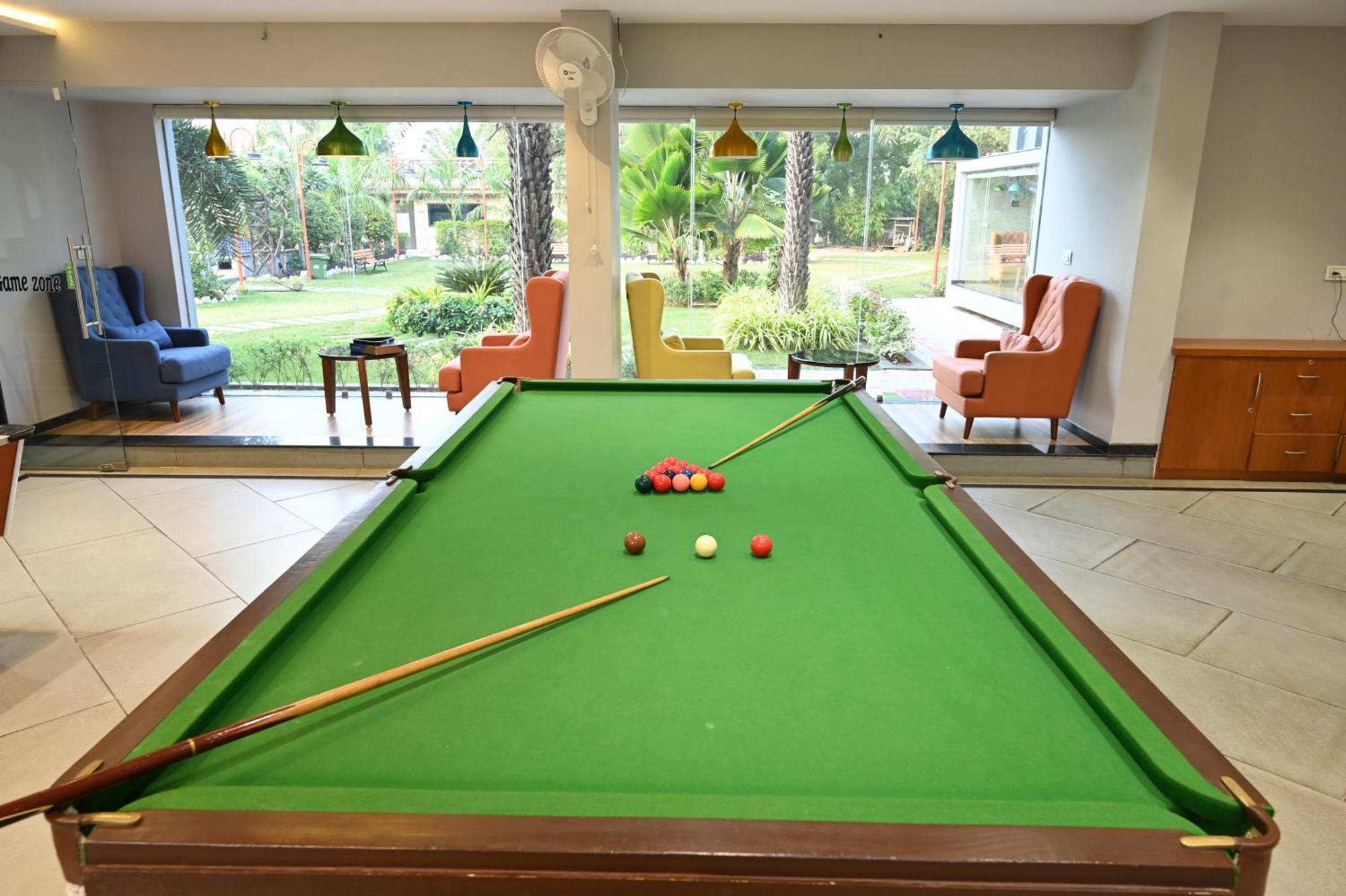 Krishna Riverside Resort Vasad ภายนอก รูปภาพ