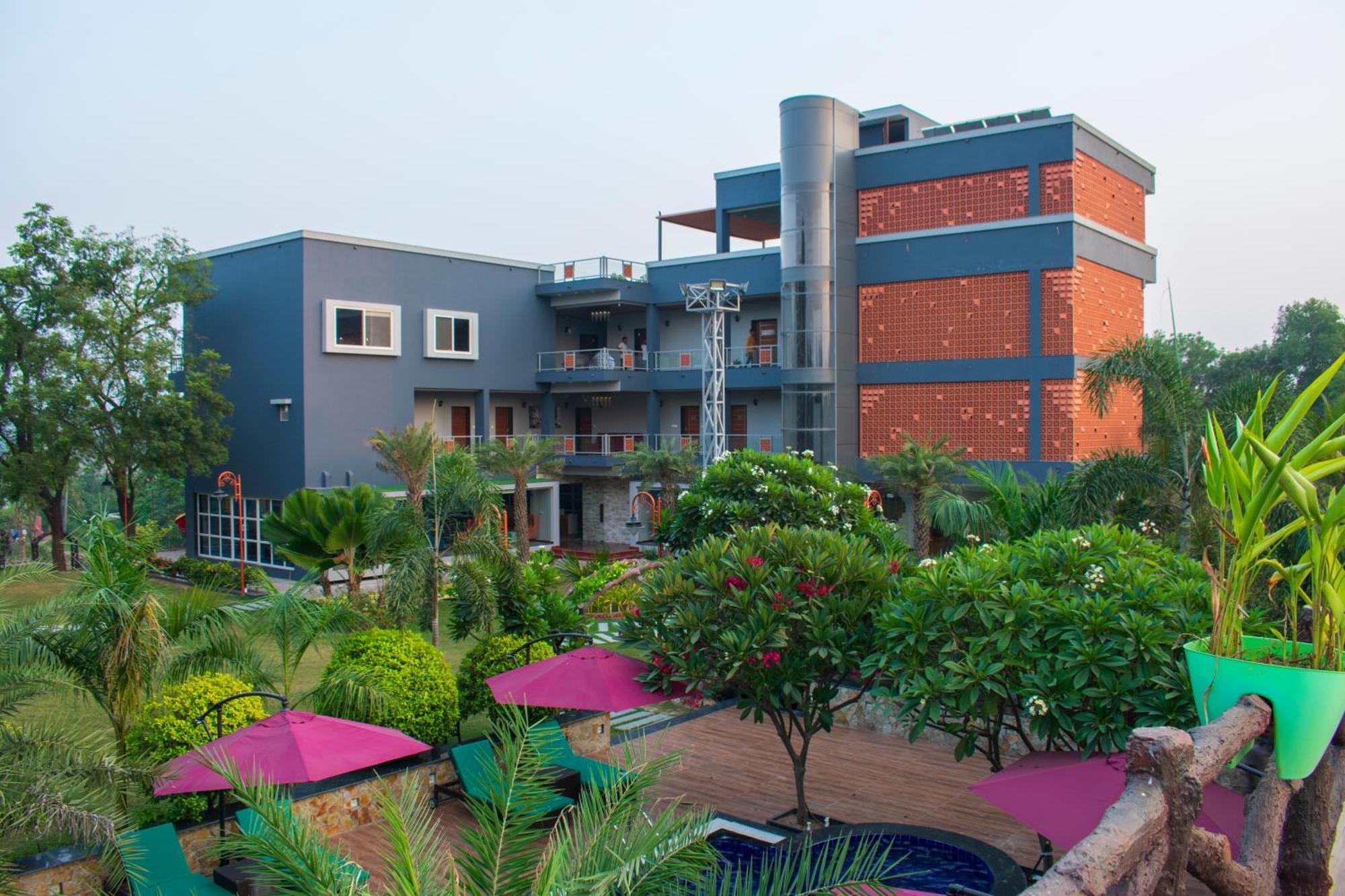 Krishna Riverside Resort Vasad ภายนอก รูปภาพ