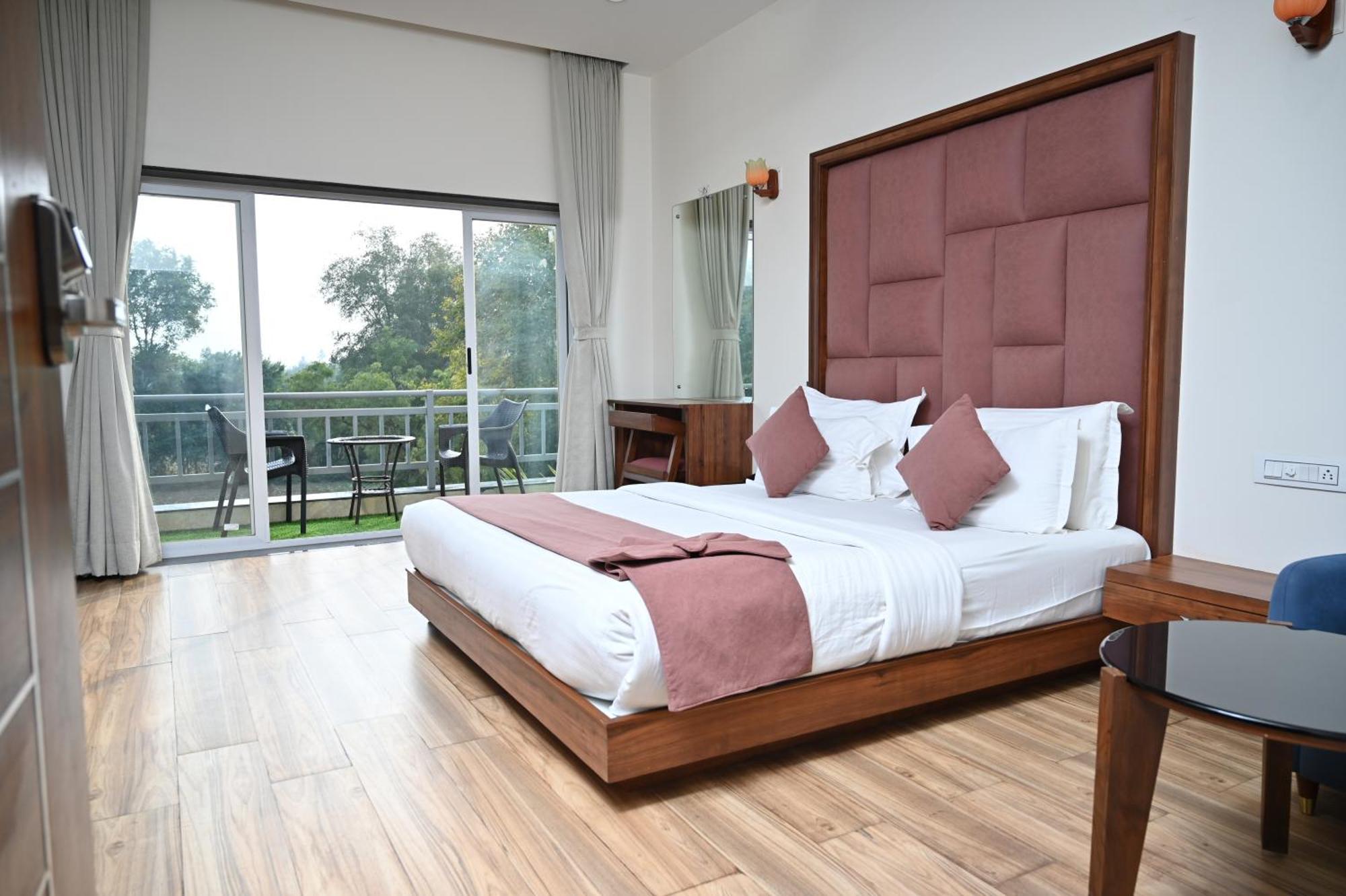 Krishna Riverside Resort Vasad ภายนอก รูปภาพ