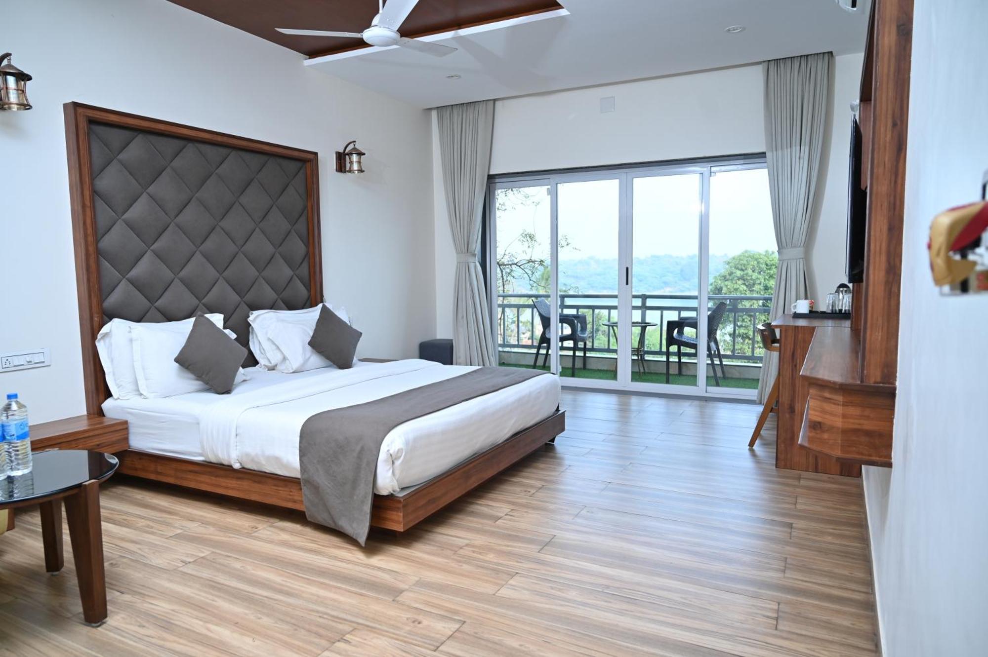 Krishna Riverside Resort Vasad ภายนอก รูปภาพ
